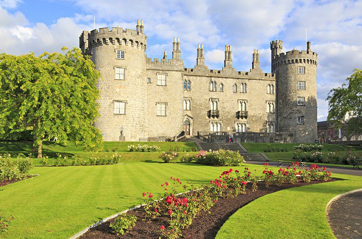 18 Top-Rated Small Towns in Ireland