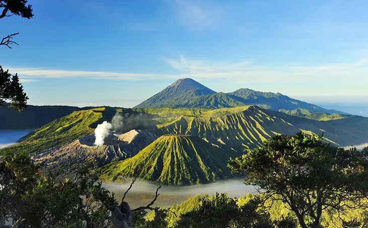 18 Top-Rated Tourist Attractions in Indonesia