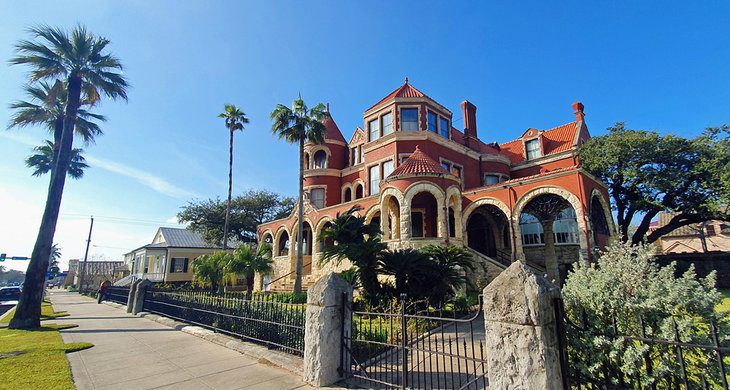 19 Best Attractions & Things to Do in Galveston