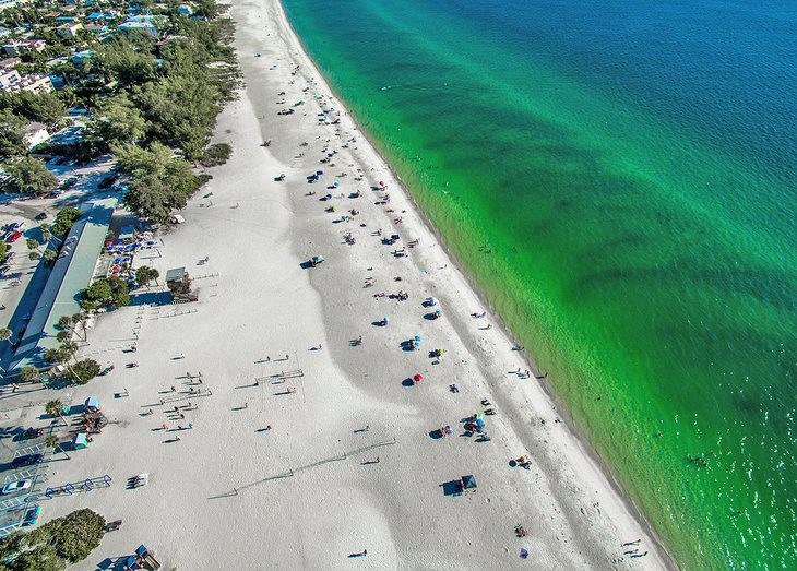 19 Best Beaches on the Florida Gulf Coast