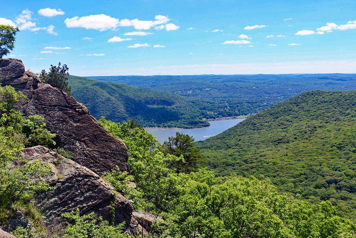 19 Best National & State Parks in New York