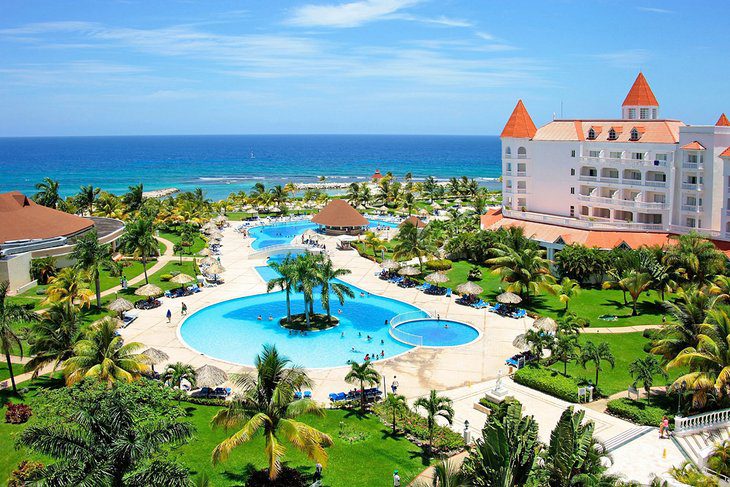 19 Top-Rated All-Inclusive Family Resorts in the Caribbean