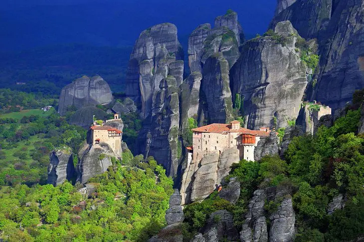 19 Top-Rated Tourist Attractions in Greece