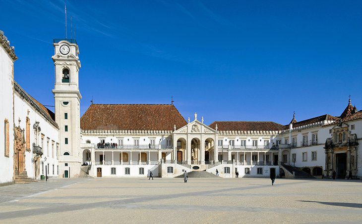 19 Top Tourist Attractions in Coimbra & Easy Day Trips