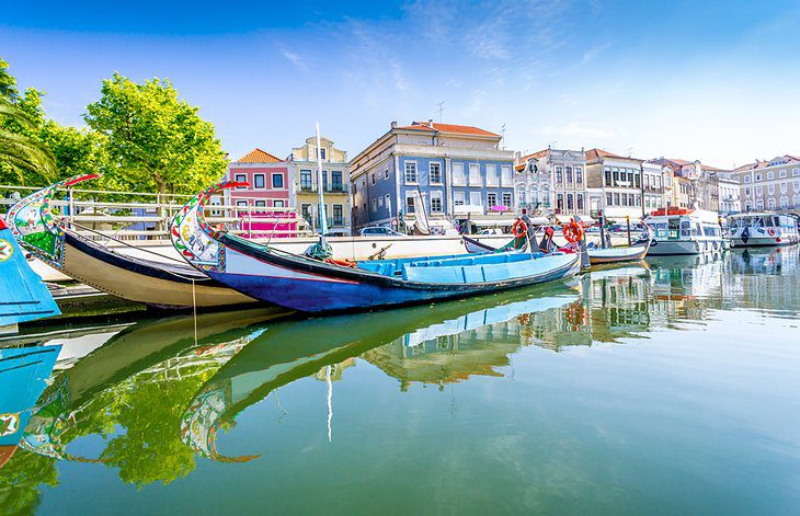 19 Top Tourist Attractions in Coimbra & Easy Day Trips