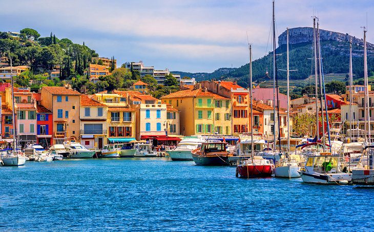 20 Best Places to Visit in the South of France