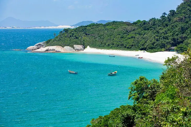 20 Top-Rated Beaches in Brazil