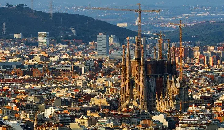 20 Top-Rated Tourist Attractions in Barcelona