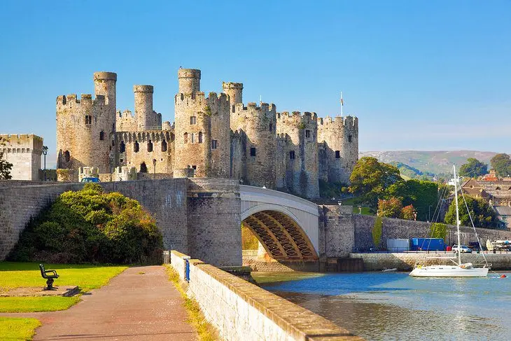 20 Top-Rated Tourist Attractions in Wales