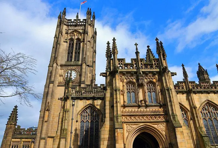 21 Top Attractions & Places to Visit in Manchester, England