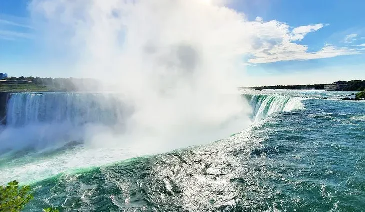 21 Top-Rated Tourist Attractions in Canada