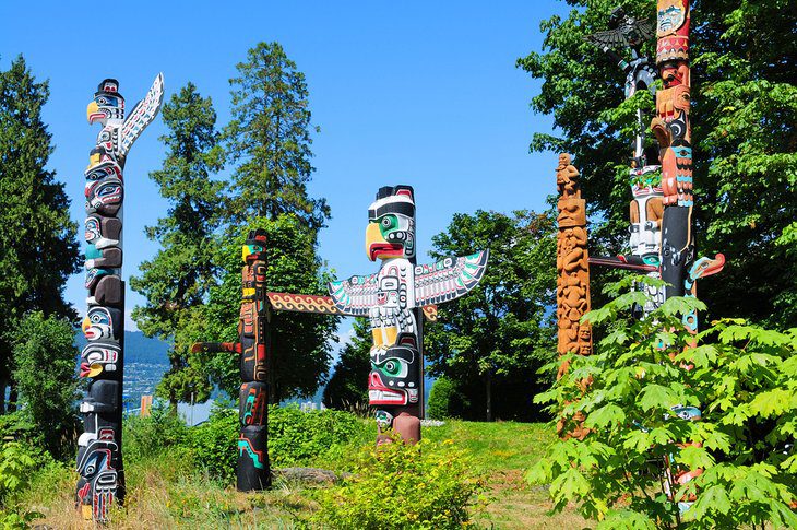 22 Top Tourist Attractions & Places to Visit in Vancouver, BC