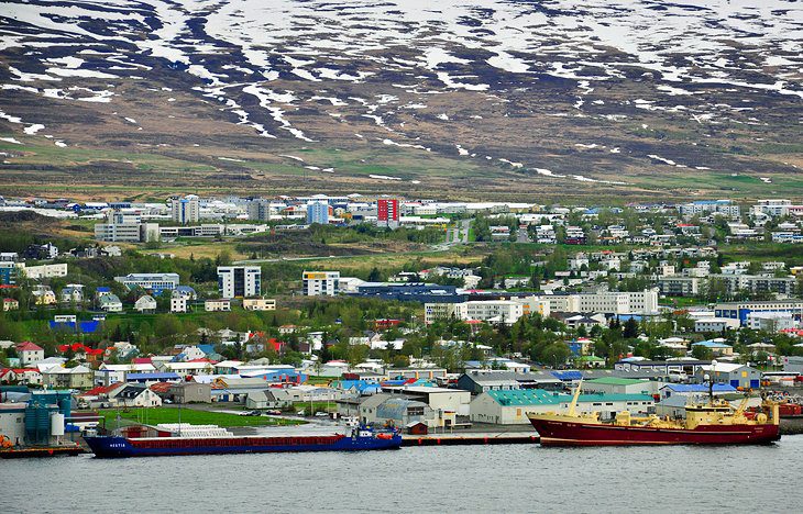 23 Top-Rated Tourist Attractions in Iceland