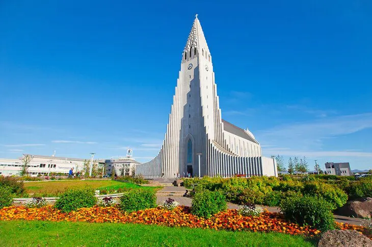 23 Top-Rated Tourist Attractions in Iceland