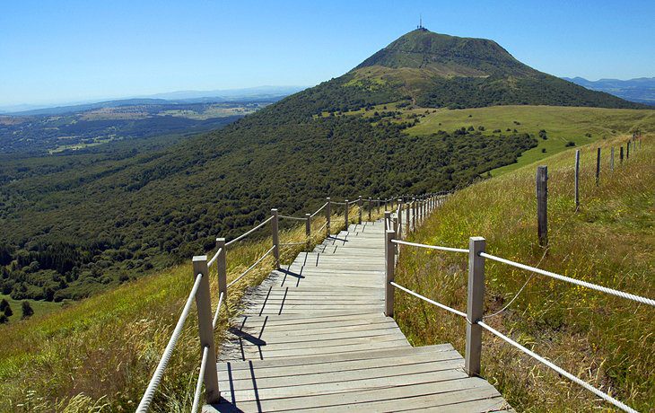 24 Top-Rated Attractions & Places to Visit in Auvergne