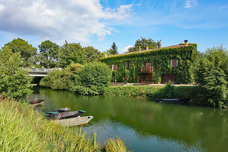 28 Top Attractions & Beautiful Villages in Poitou-Charentes