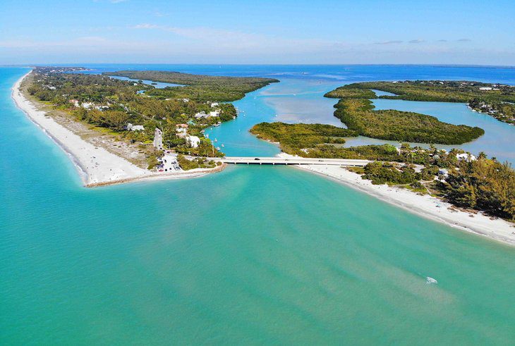 6 Best Beaches on Sanibel Island, FL