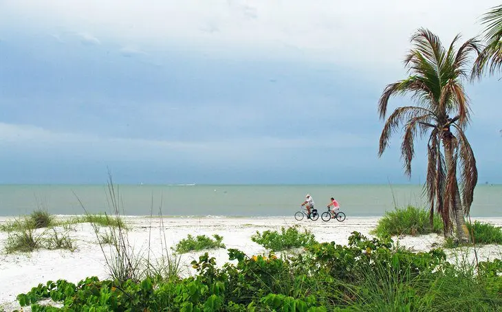 8 Best Beaches in Fort Myers, FL