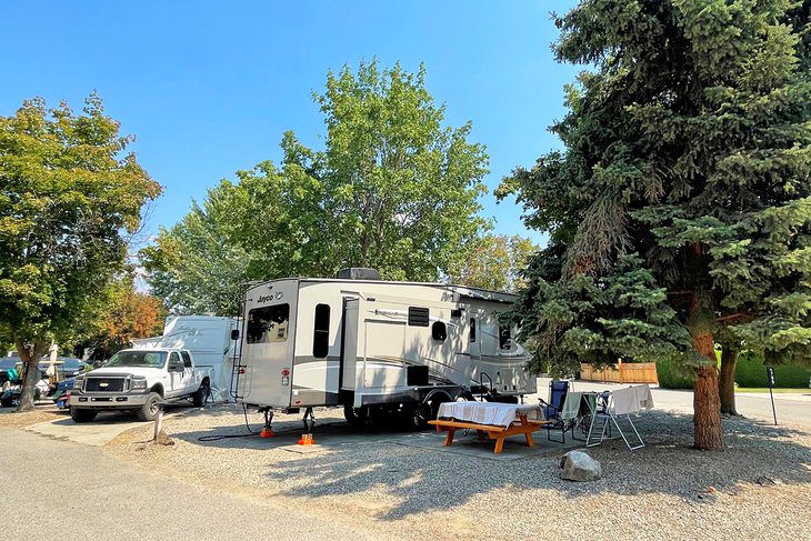 8 Best Campgrounds in Kelowna, BC