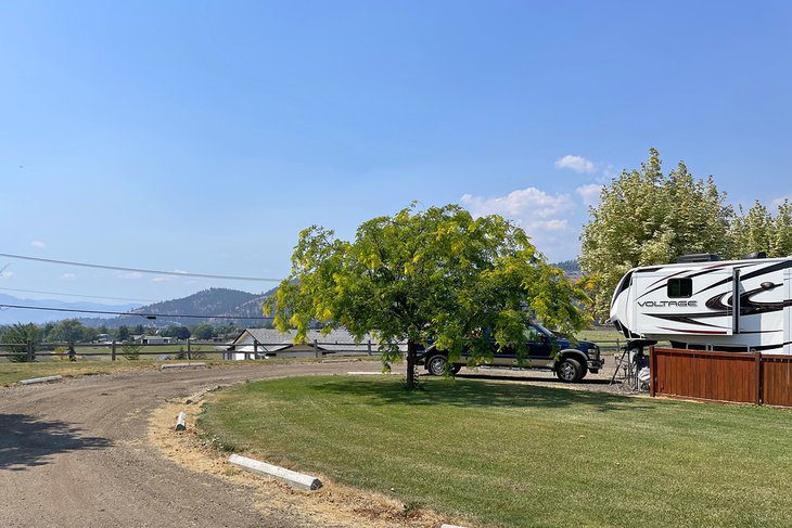 8 Best Campgrounds in Kelowna, BC