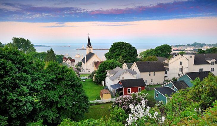 8 Top Attractions &#038; Things to Do on Mackinac Island, MI