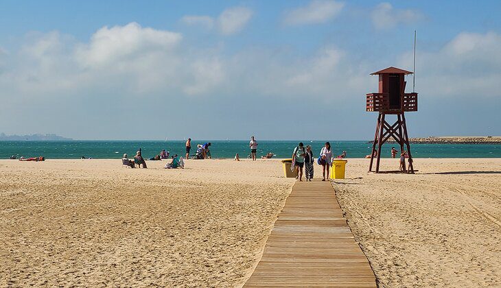 8 Top-Rated Beaches in Cadiz, Spain