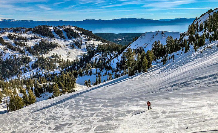 8 Top-Rated Ski Resorts in Lake Tahoe, 2023/24