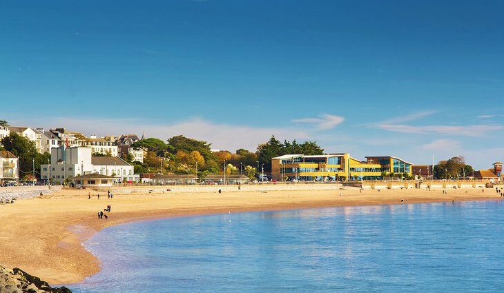 9 Best Beaches in Exmouth, Devon