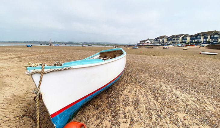 9 Best Beaches in Exmouth, Devon