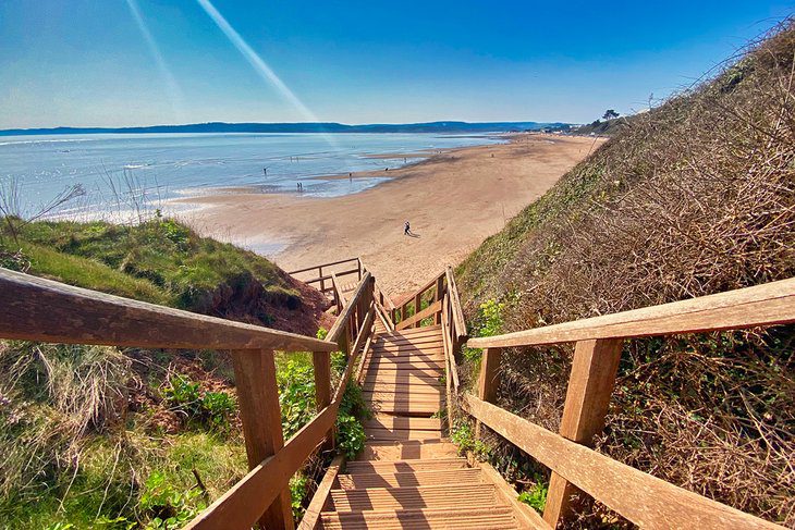 9 Best Beaches in Exmouth, Devon