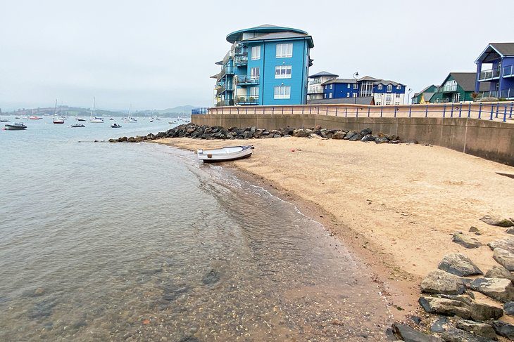 9 Best Beaches in Exmouth, Devon