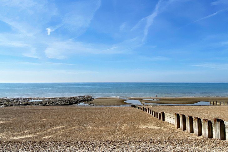 9 Best Beaches in Hastings, East Sussex