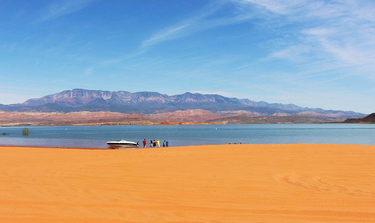 9 Best Beaches in Utah