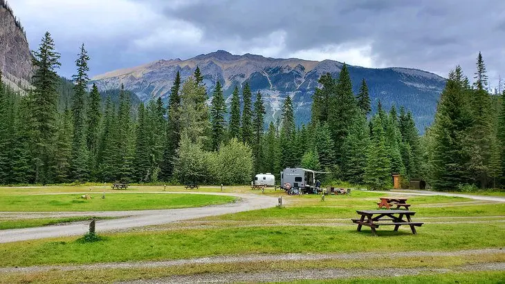 9 Best Campgrounds in Banff National Park, AB