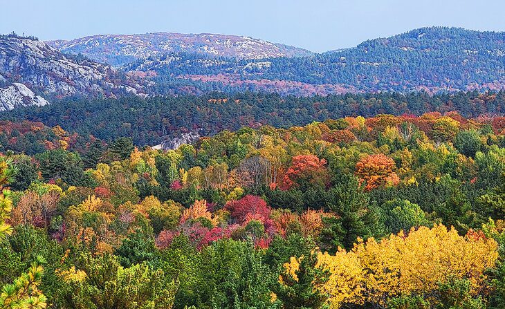 9 Best Hikes in Killarney Provincial Park, ON