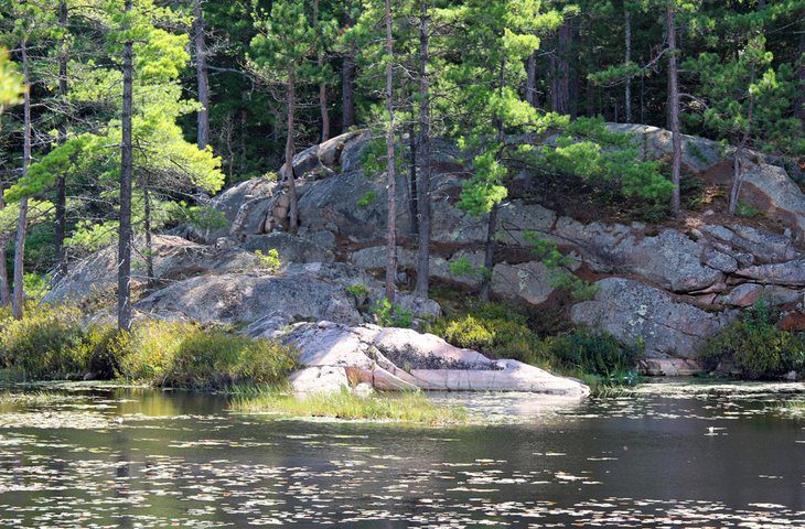 9 Best Hikes in Killarney Provincial Park, ON