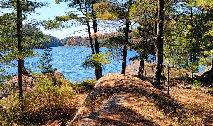 9 Best Hikes in Killarney Provincial Park, ON