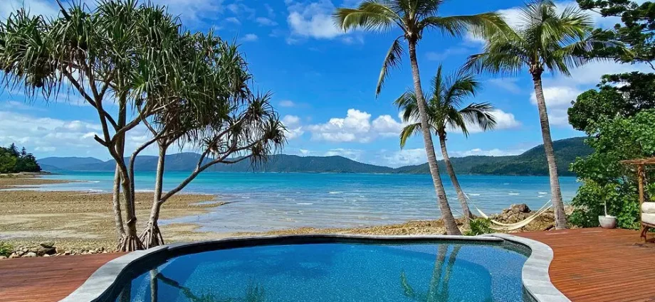 9 Best Islands in the Whitsundays