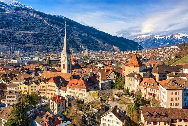 9 Best Towns in Switzerland