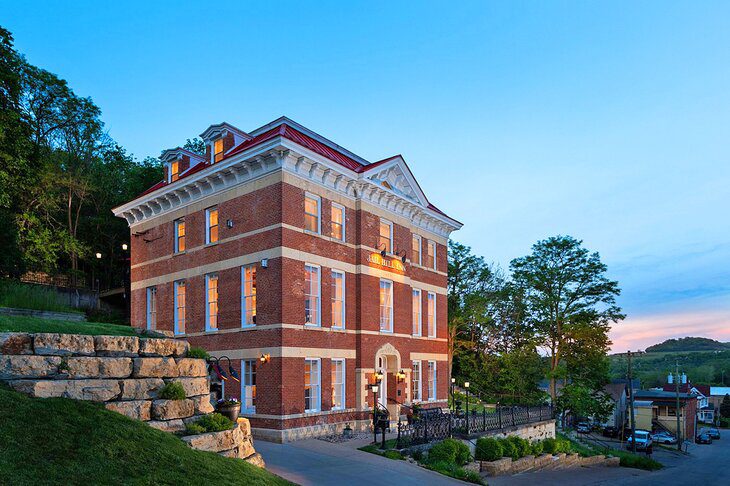 9 Top-Rated Resorts in Galena, Illinois