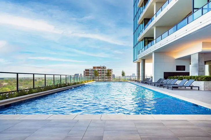 9 Top-Rated Resorts in Houston, TX
