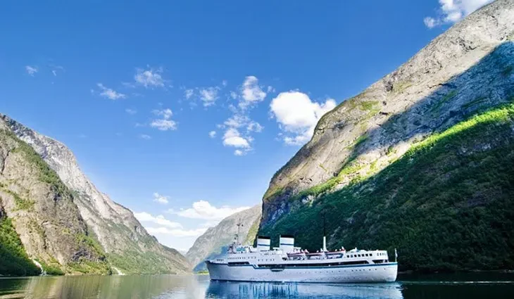 9 Top-Rated Tourist Attractions in Sognefjord