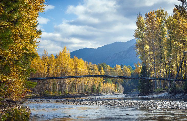 9 Top-Rated White Water Rafting & Kayaking Adventures in Washington