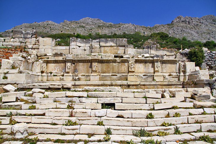 A Visitors Guide to the Sagalassos Ruins & Lake Egirdir