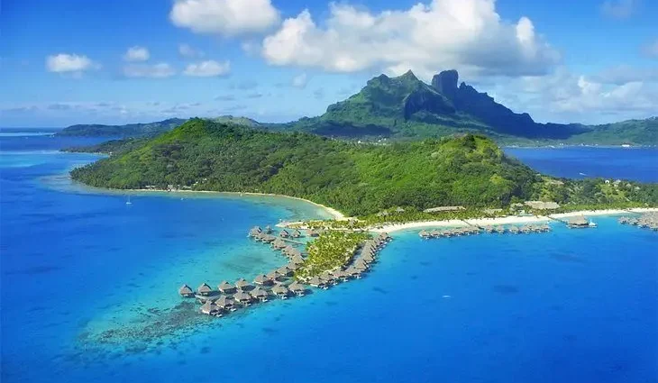 Best Time to Visit Bora Bora