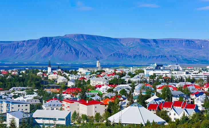 Best Time to Visit Iceland