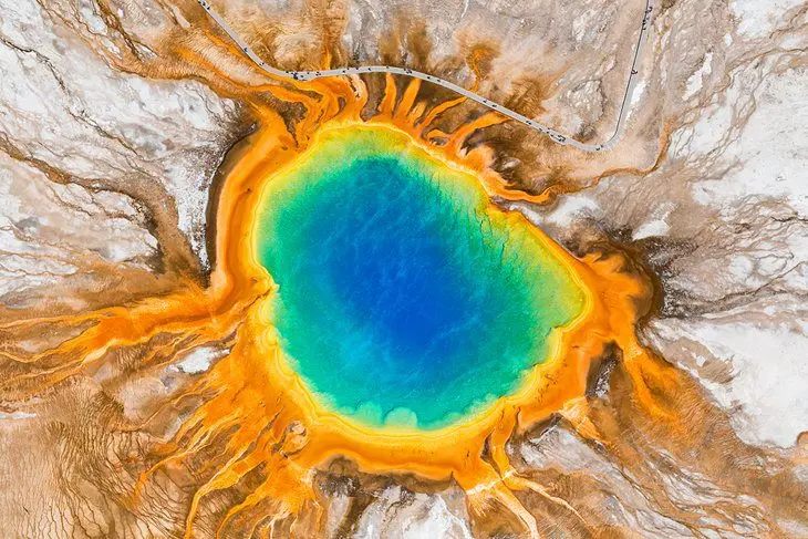 Best Time to Visit Yellowstone National Park