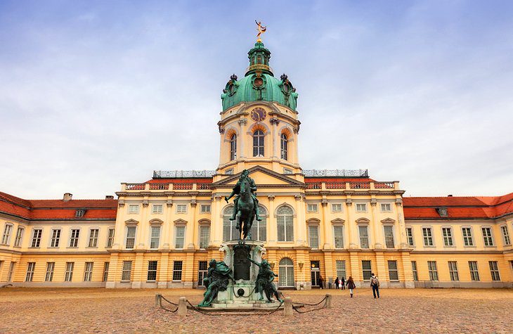 Exploring Berlins Charlottenburg Palace