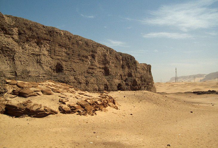 Exploring Saqqara: A Visitors Guide