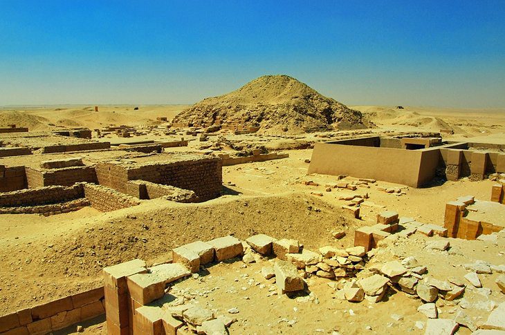 Exploring Saqqara: A Visitors Guide